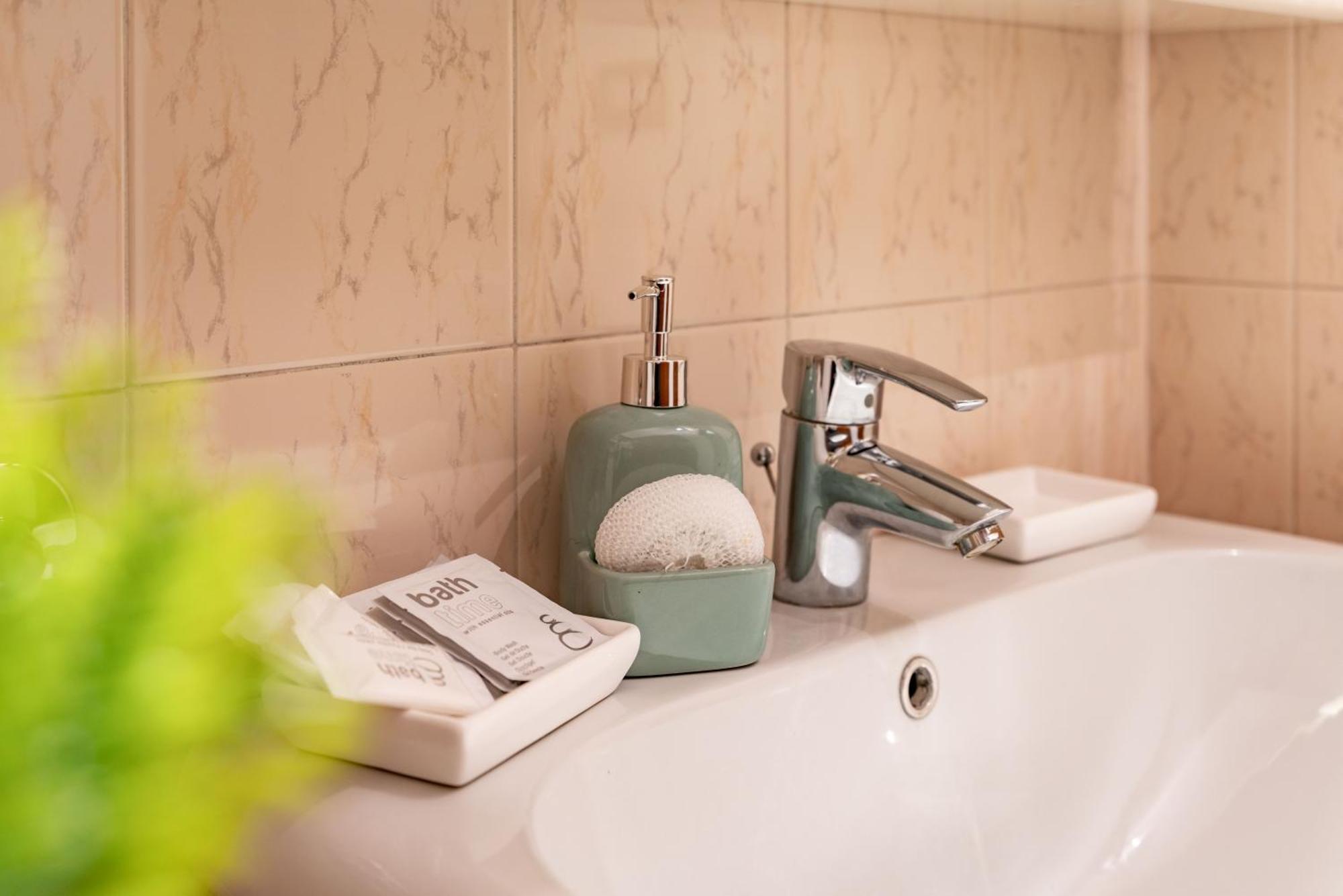 -Near Arena & Parking - Pet Friendly Historical Arena Palace Verona Exterior foto